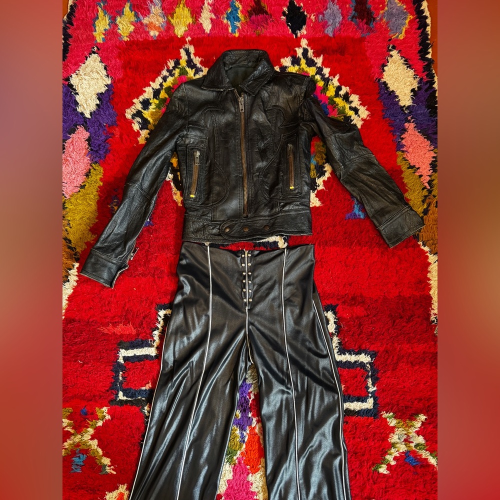 Deadstock 70s Vintage Fredricks of Hollywood Liquid Faux Leather studded Pants - Picture 4 of 12